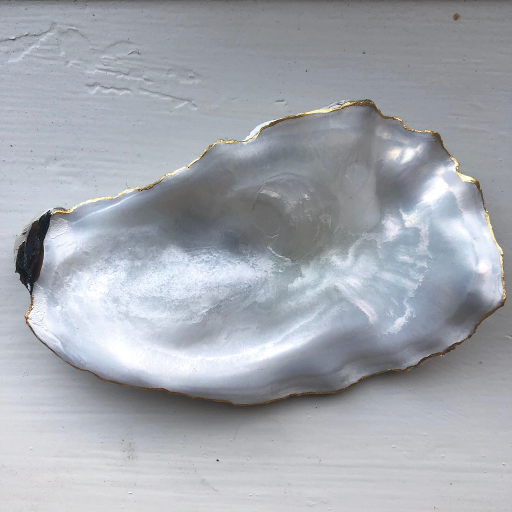 gilded shell, handpainted shell, seashell, decorated oyster, margate shells