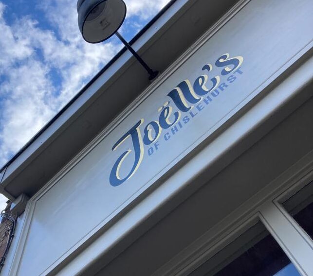 Traditional sign writer London signwriter Seraina signs vinyl painted signs