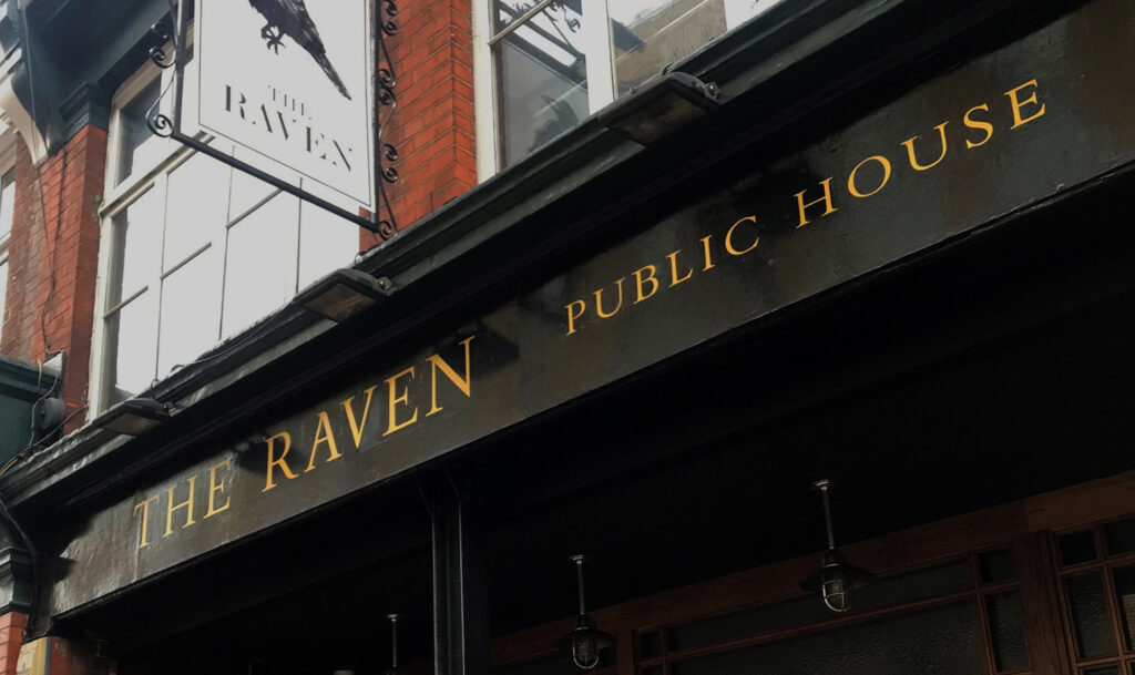 Raven Pub NGS Signs gilded London Tower Bridge
