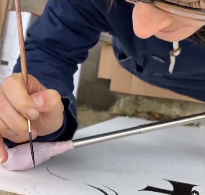 Seraina Signs on point by hand painted london sign painter