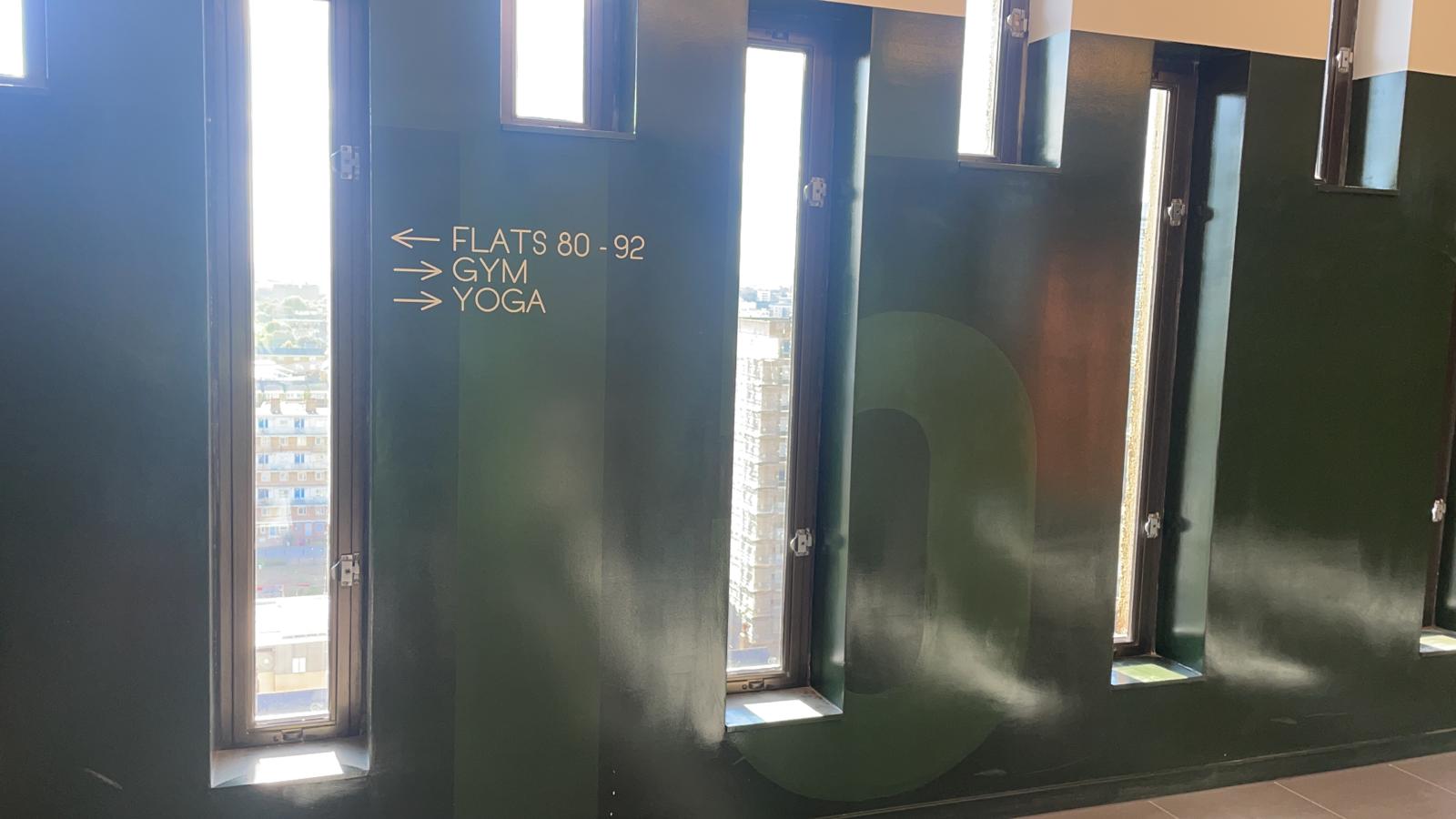 Seraina Sign writers London, Seraina Sign Writer: What is a Traditional Sign writer; What do Sign painters do? What Are Sign Writers Called? What does a Sign writer Do? What Paint do Sign Writers Use? Commercial signs, A traditional London sign writer, producing, painted & gold leaf gilt sign writing. Painting or gilding a retail shop front, restaurant or commercial lettering, Murals. London based sign painter and mural artist