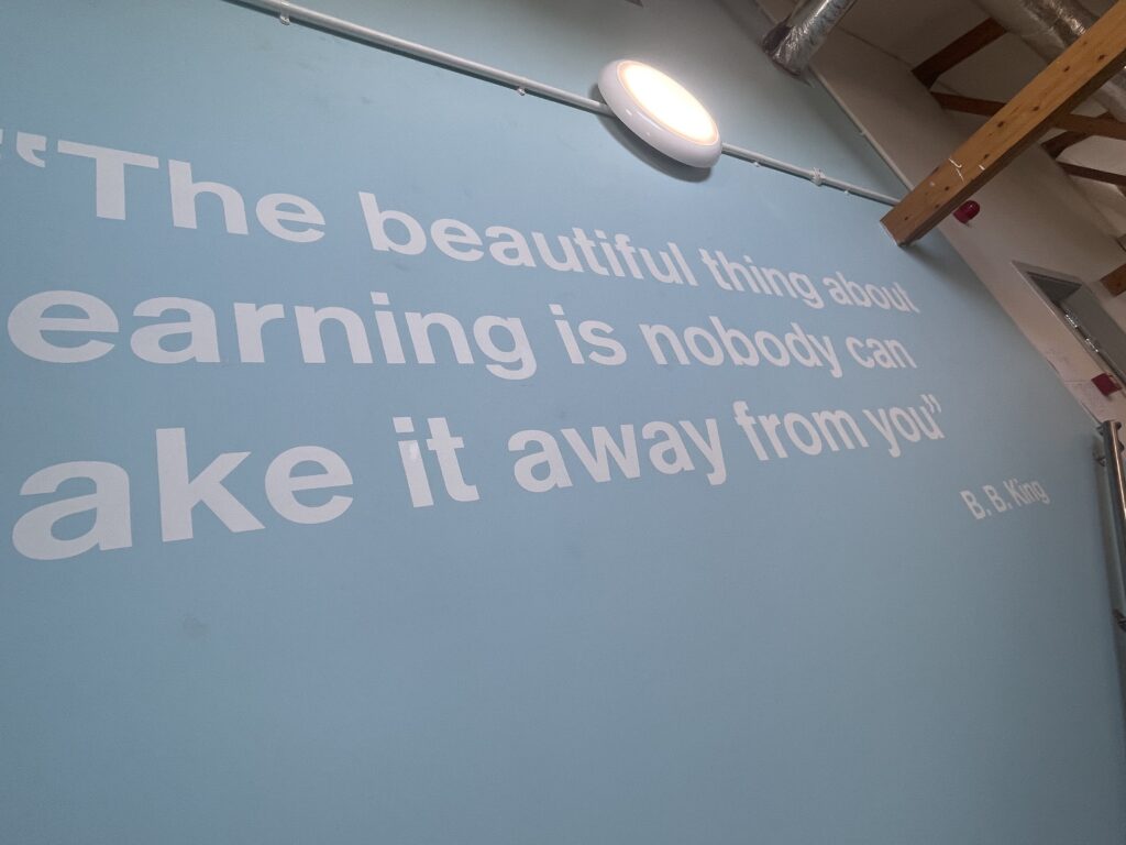 WALL MISSION SIGNAGE lONDON sCHOOLS SIGNWRITING ngs seraina signs