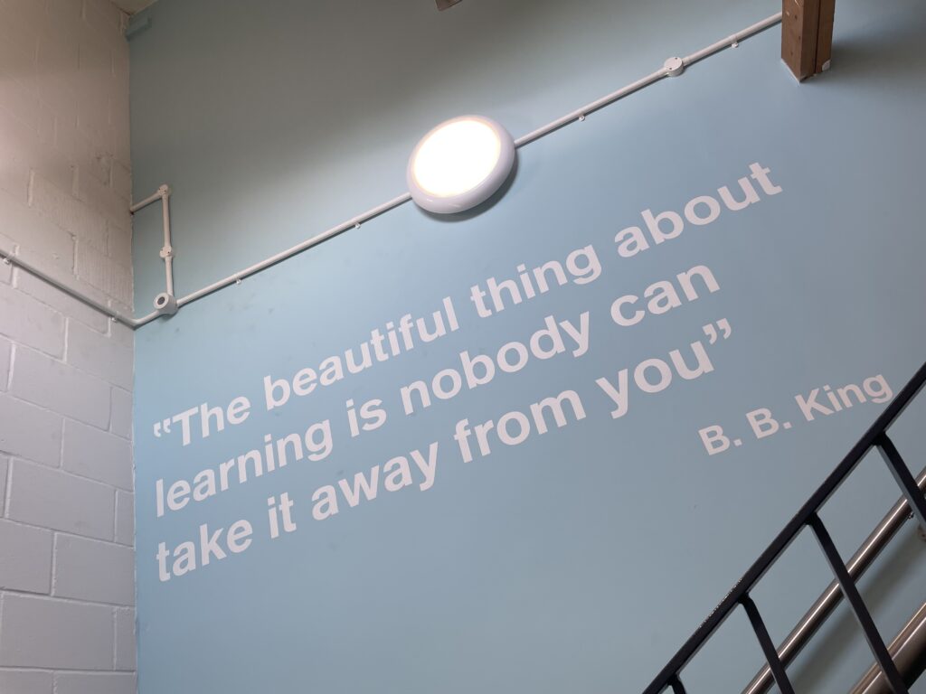 WALL MISSION SIGNAGE lONDON sCHOOLS SIGNWRITING ngs seraina signs
