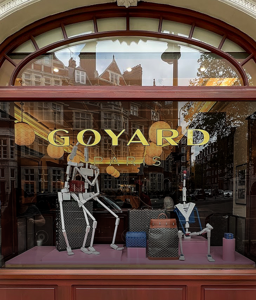 Goyard Sign in gold on glass Seraina B