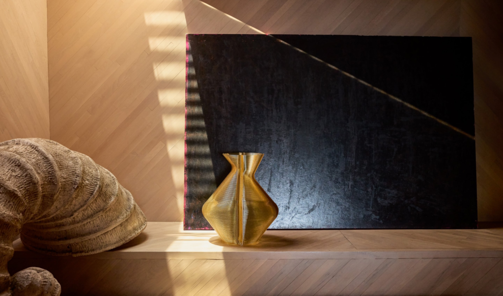 Kelly Wearstler’s curated fint interior design studio  USA