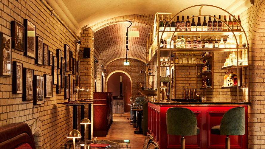 Crafting Hospitality Magic: The Power of Interior Design