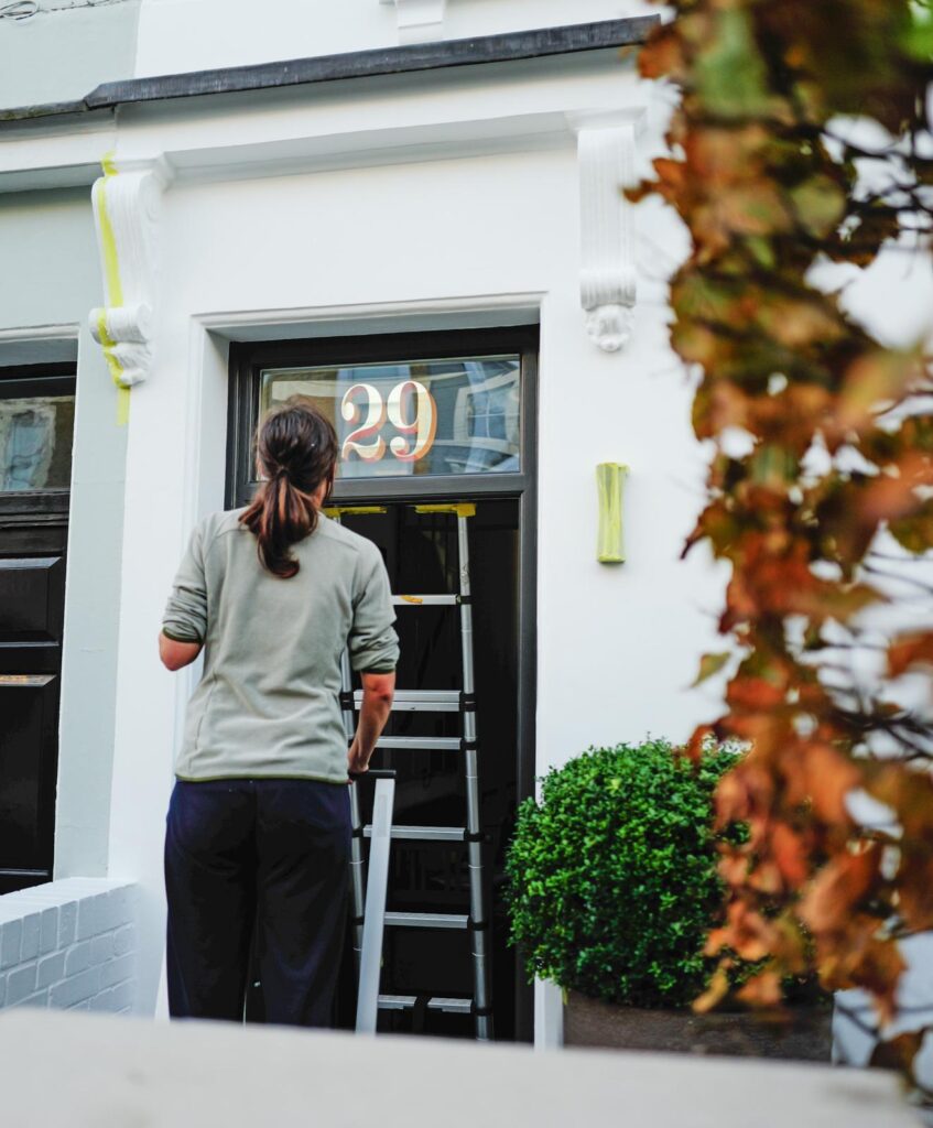 Traditional sign writer London, House numbers, hand painted sign writers near me, traditional signwriters near me, traditional sign writing,, traditional signs of london, sign writer near me, sign writing examples, sign writer or signwriter, sign writing cafe, traditional london sign writers female, traditional london sign writers near me, Gold leaf lettering for shops and commercial Seraina Signs. Gilded fanlights, Gold Leaf, Shop, Seraina all-signs signs, By Hand painted