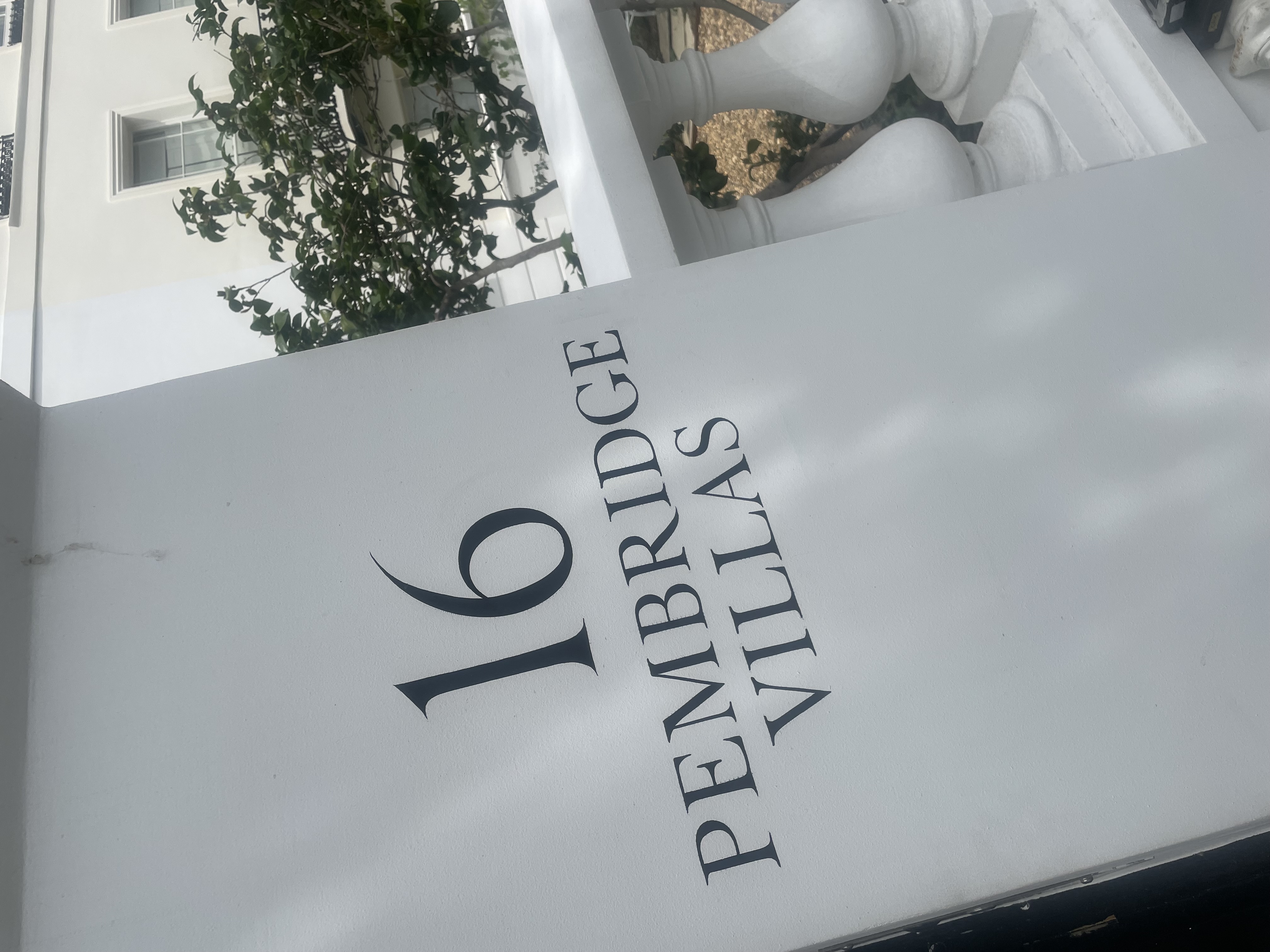 Hand painted House number, 16 Seraina Signs London