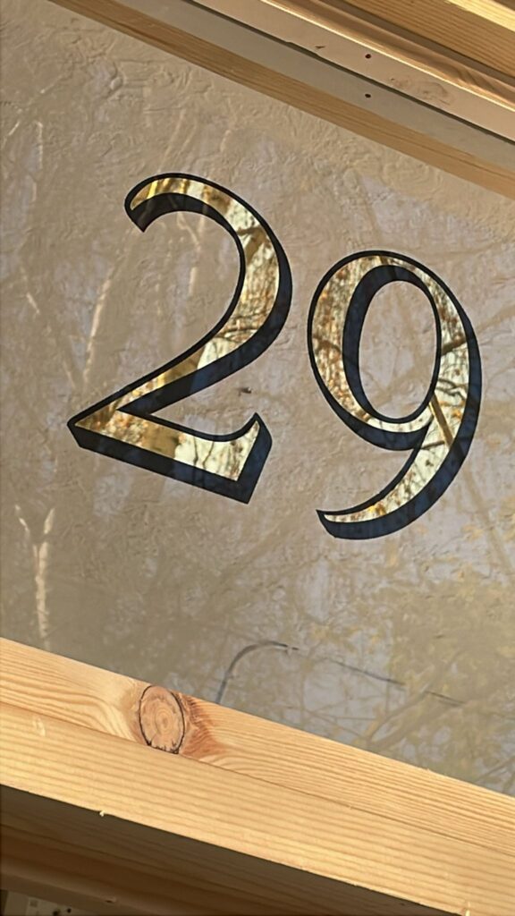 Traditional signs of London Seraina's sign art