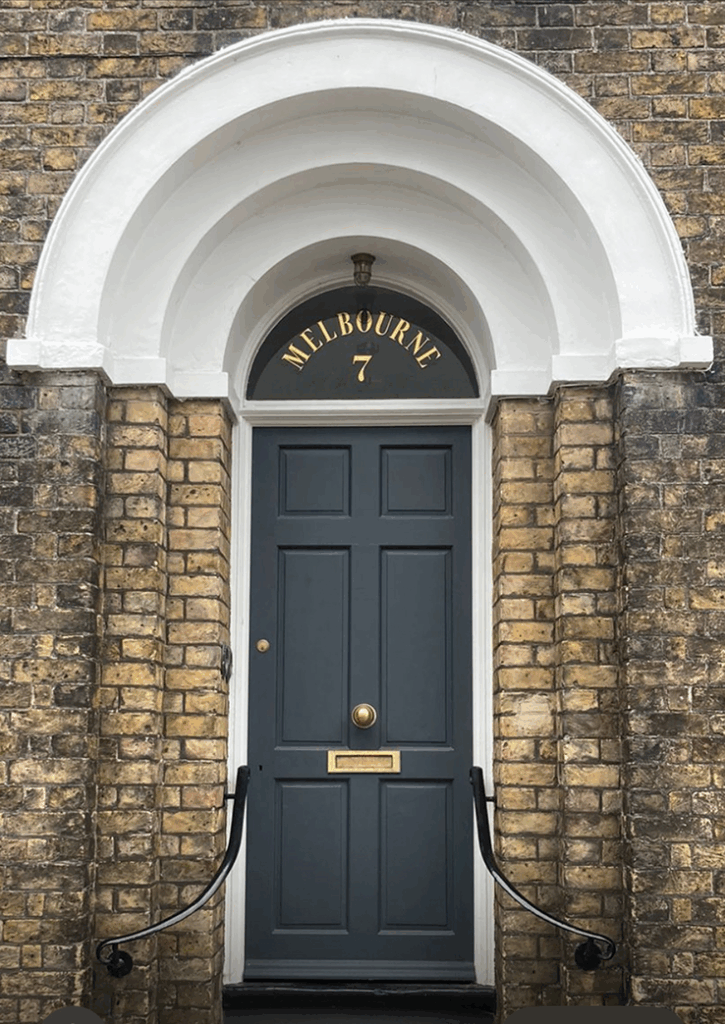 Traditional sign writer house number. Fanlight in Gold. Restoration of signs