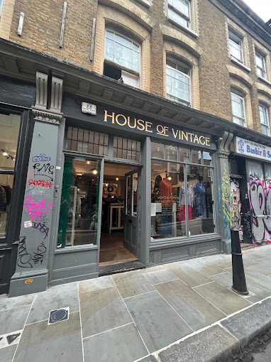 House of Vintage NGS signs Bricklane