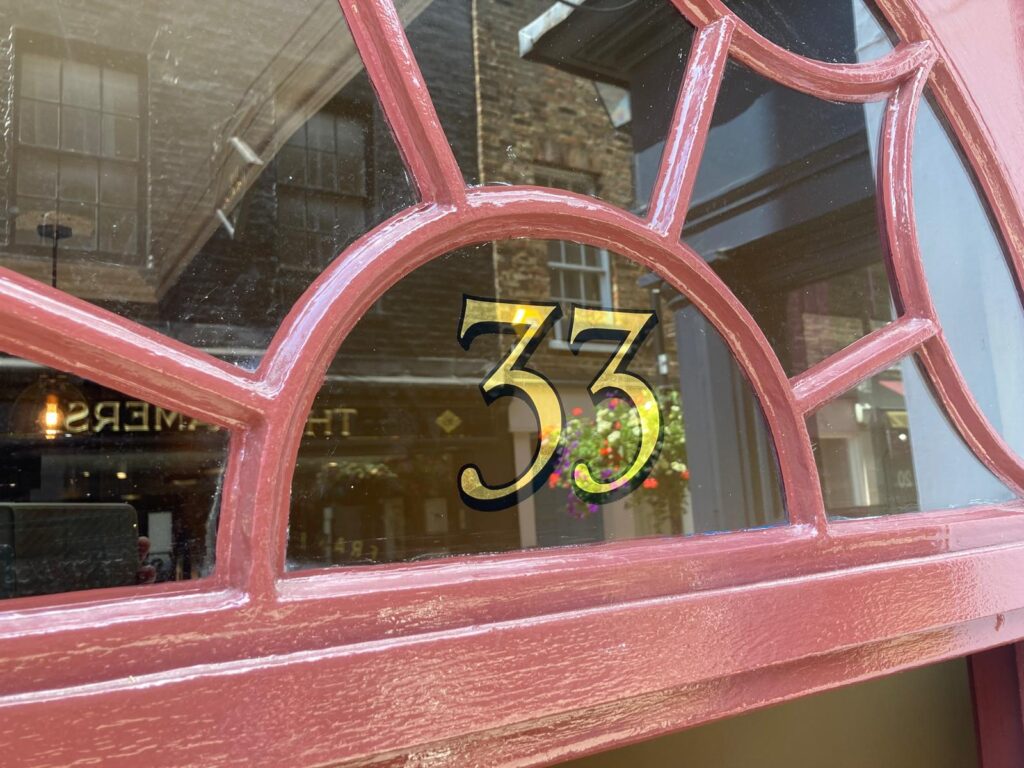 Eaton Square, House numbers, & titles. SW1W signwriting., Seraina Traditional sign writer of London