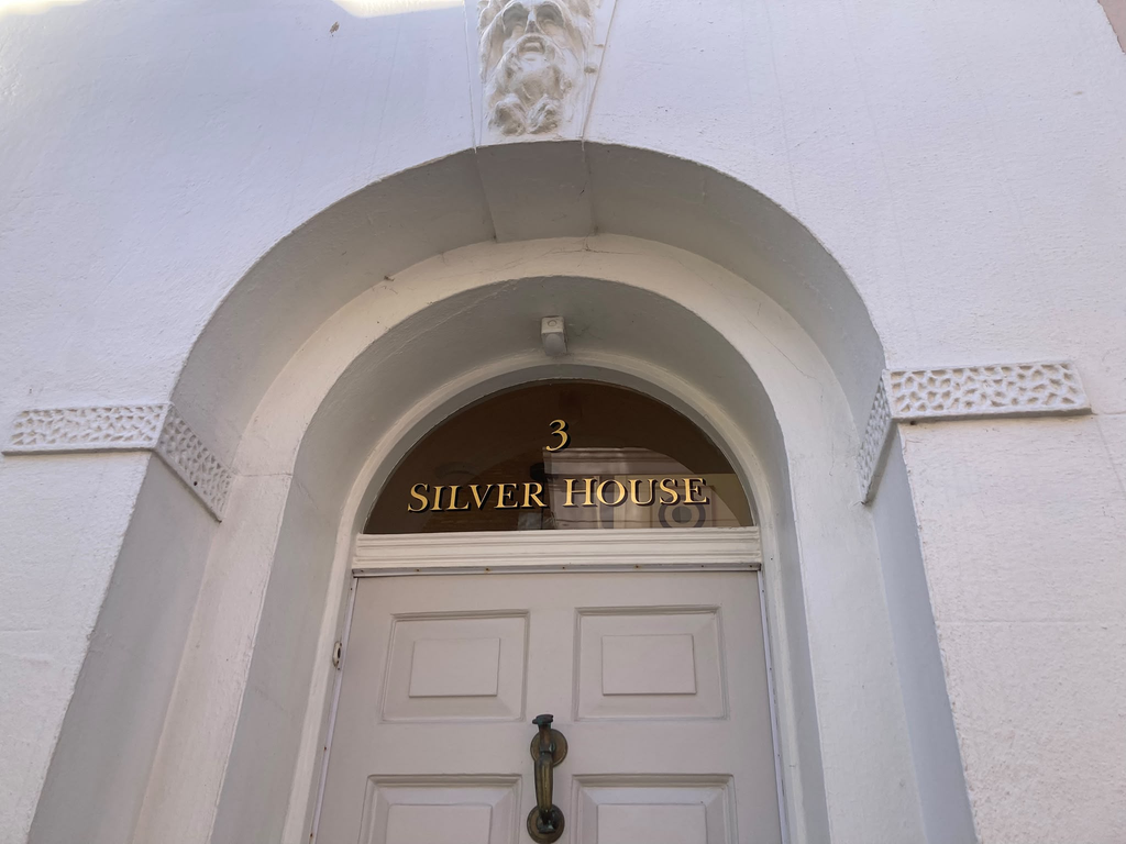 SW1W, Signage for Deal to Eccleston and Ebury Street, Eaton Sq, Belgravia, sign writer Seraina Signs